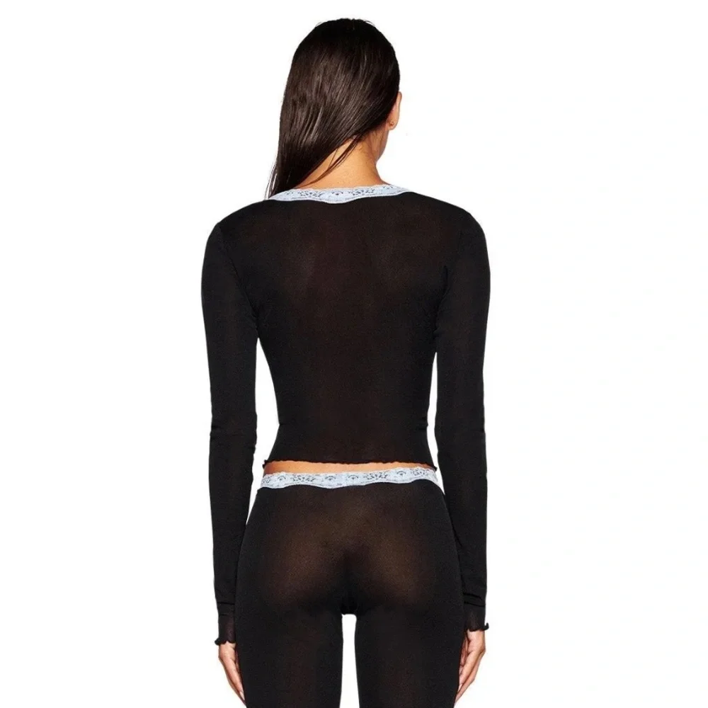 I.AM.GIA Tashi Top – Black - Picture 10 of 11